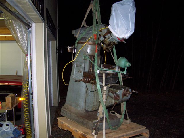 Vintage 'J Head Bridgeport' found sitting in the corner of a shop, unused in 20 years.
