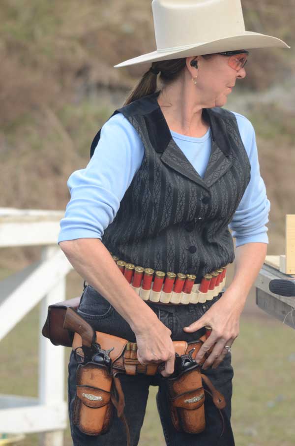 Foxy Filly with Cowboy Gunworks pistols ...