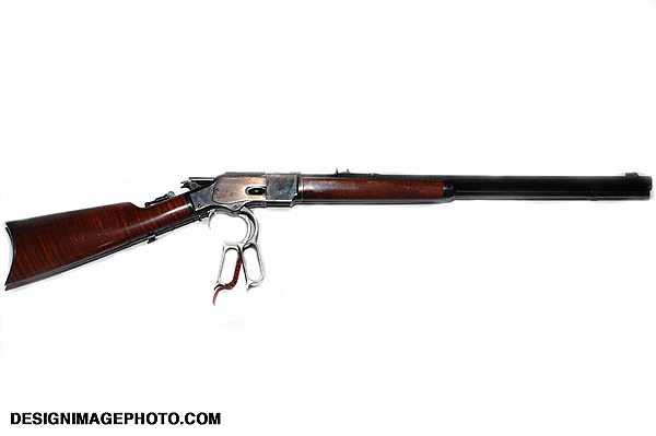 Image showing the relative position of a short stroked rifle with a non-short stroked rifle.